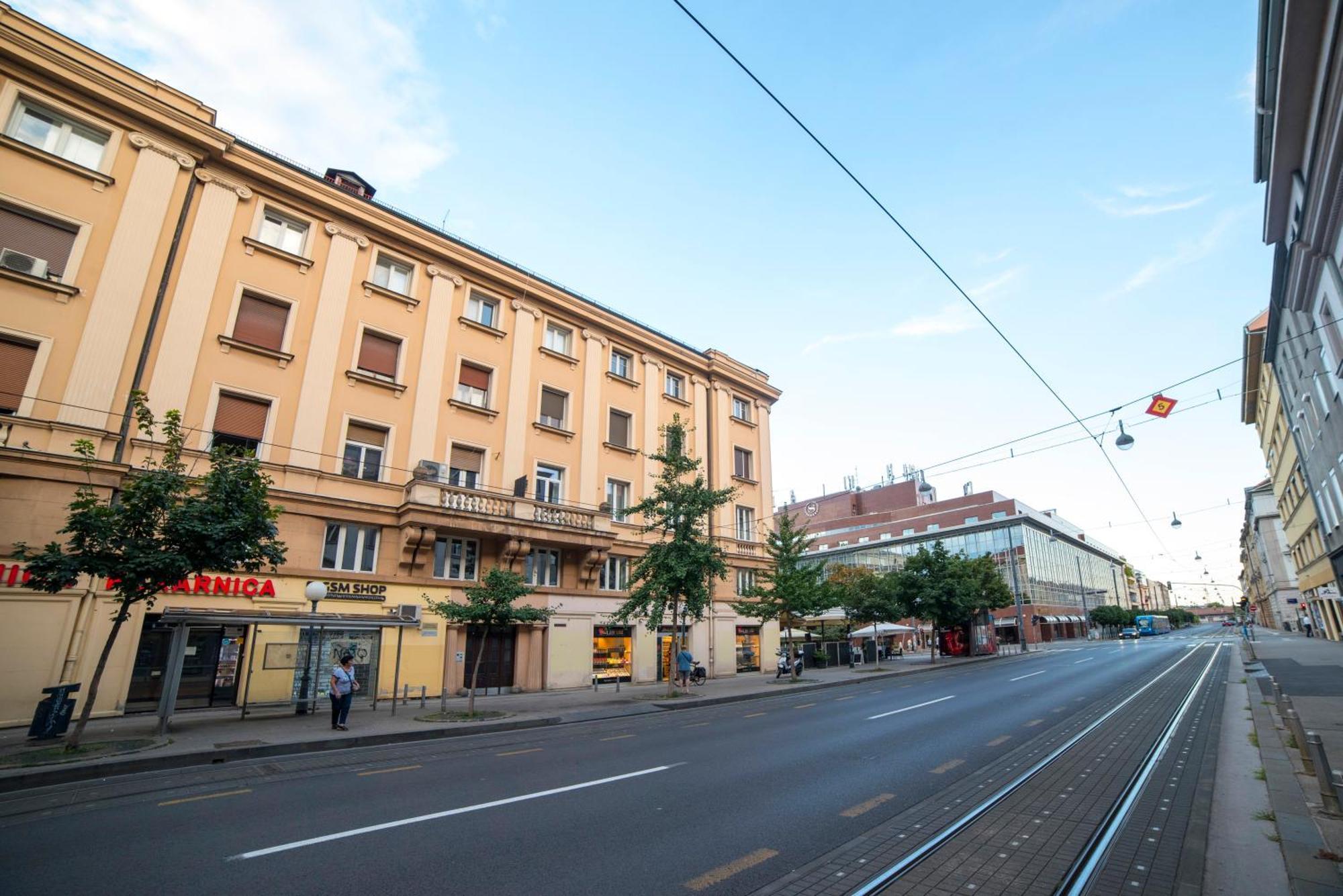 Evita Mini Zagreb Buitenkant foto